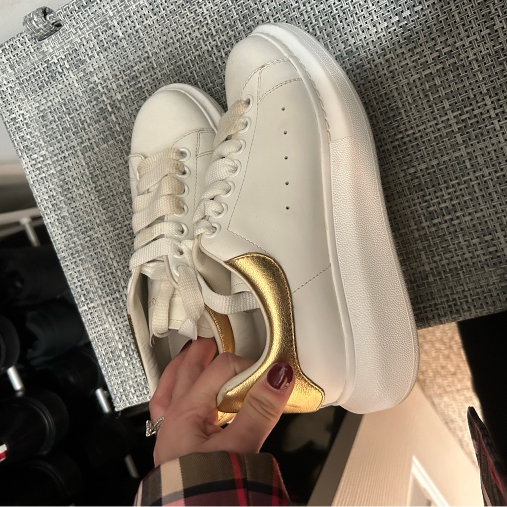 Alexander McQueen sneakers - Picture 5 of 7